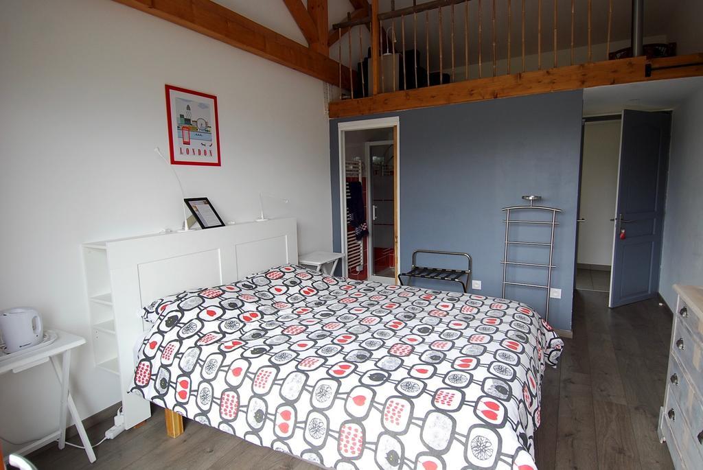 Maison D'Hotes Des 2 Chenes Bessenay ภายนอก รูปภาพ